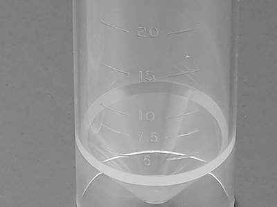 管體表面刻度清晰，方便觀察，準(zhǔn)確度±2%